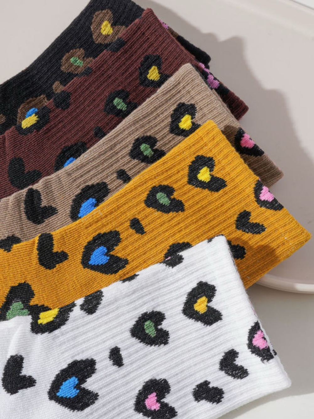 1261. Bristol brown 5 pairs ribbed leopard print socks - Picture 5 of 5
